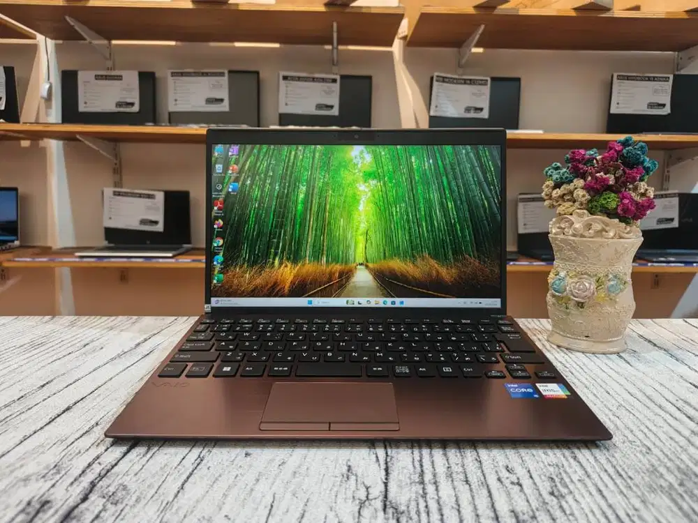 Laptop second SONY VAIO VJPJ21 Intel Core i5-1135G7 Ram 16GB