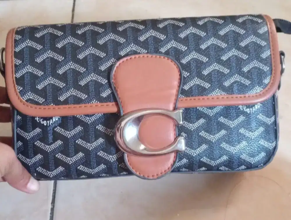 Tas Gucci fashion Wanita