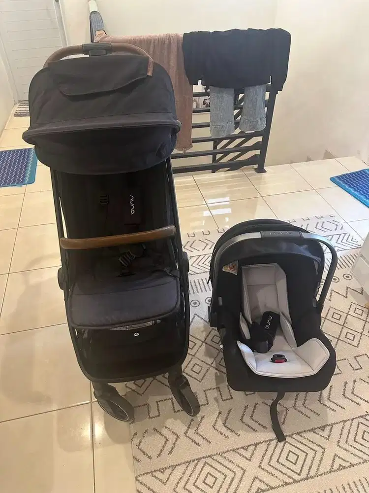 Jual stroller dan car seat