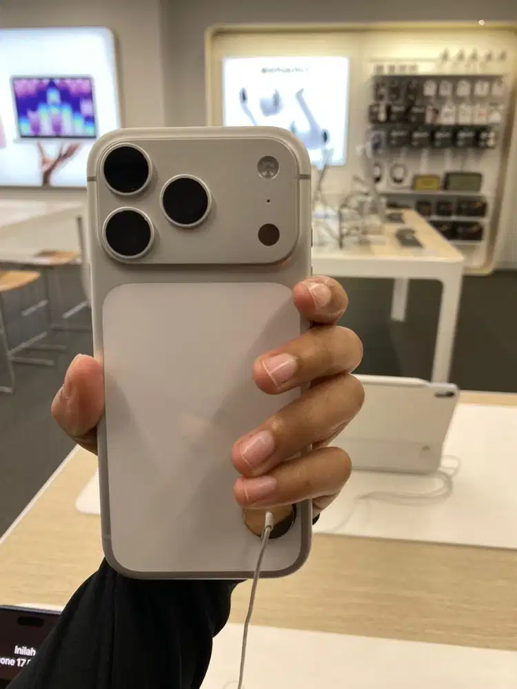 CICILAN IPHONE 17 PRO MODAL KTP DI HOME CREDIT