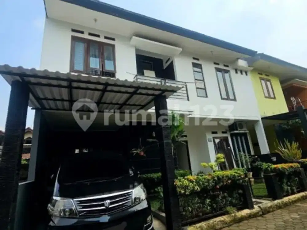 Rumah Mungil Tapi Cantik di Pangkalan Jati - Lokasi Strategis Dekat Tol!