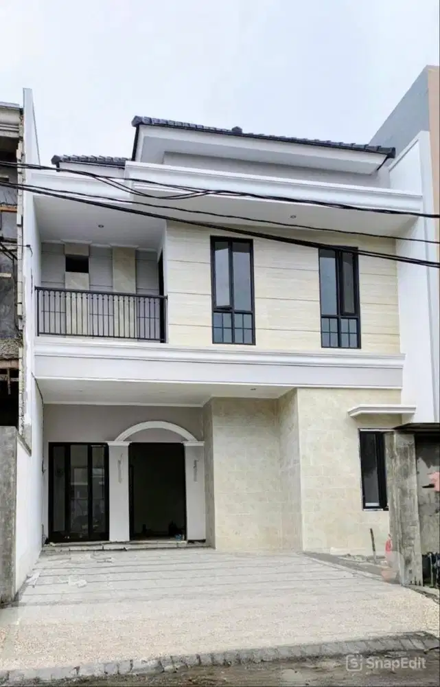 Dijual Rumah Baru Gress Minimalis Araya 2 Lantai Row Jalan Lebar