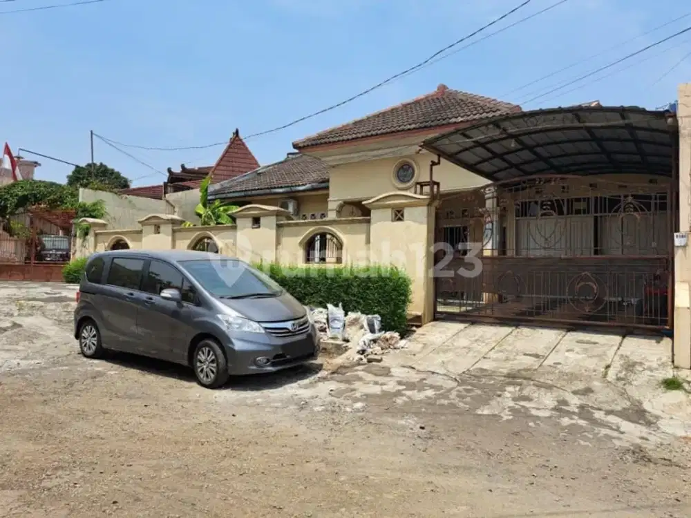 Rumah Di Cinere Lokasi Terdepan Dimana Hanya 1.2 Km Sudah Sampai Ke Cinere Mall