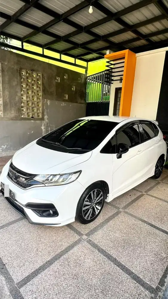 Dijual Honda Jazz Rs Metic Facelift Istimewa