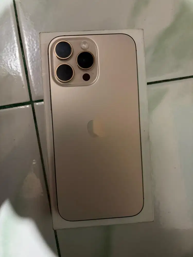 iphone 16 promax 256gb super like new