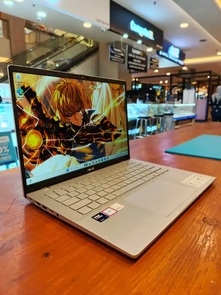 Asus Vivobook S14