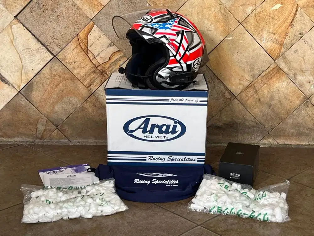 Helm Arai VZ Ram Laguna Seca Size L