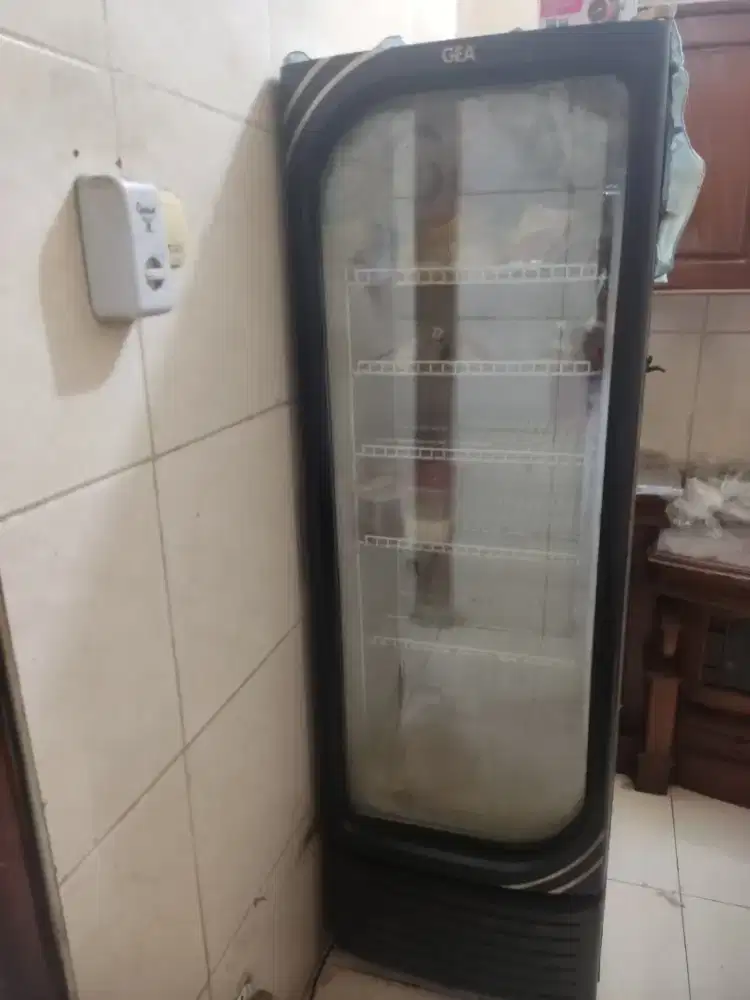GEA SHOWCASE COOLER