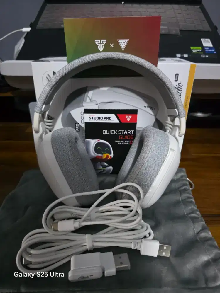 Headset Gaming STUDIO PRO WHG03P