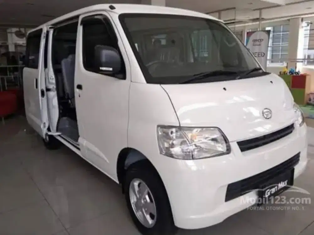 Granmax Minibus Murah
