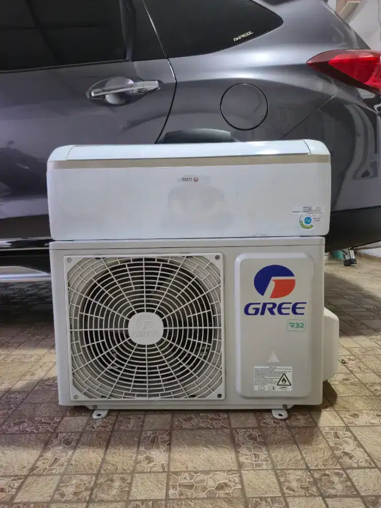 Ac Gree 3/4 PK indoor dan outdoor
