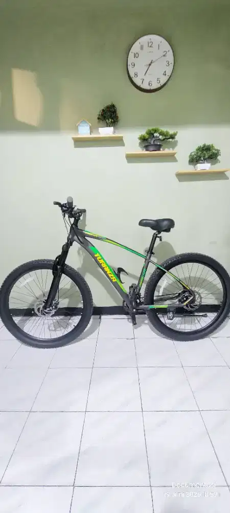 Sepedea MTB TuRanZa