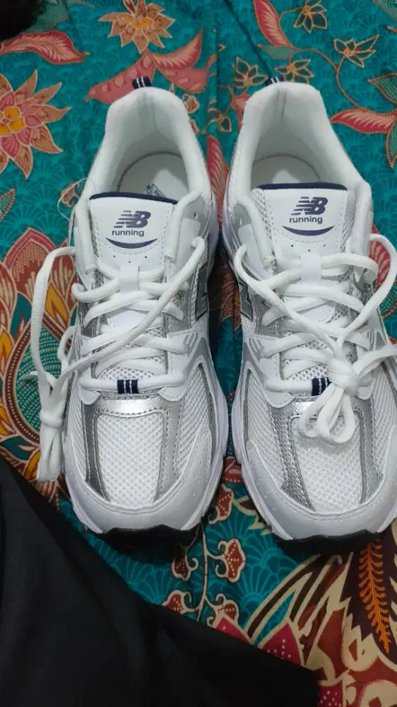 NB 530 /New balance 530 Gs 100% original