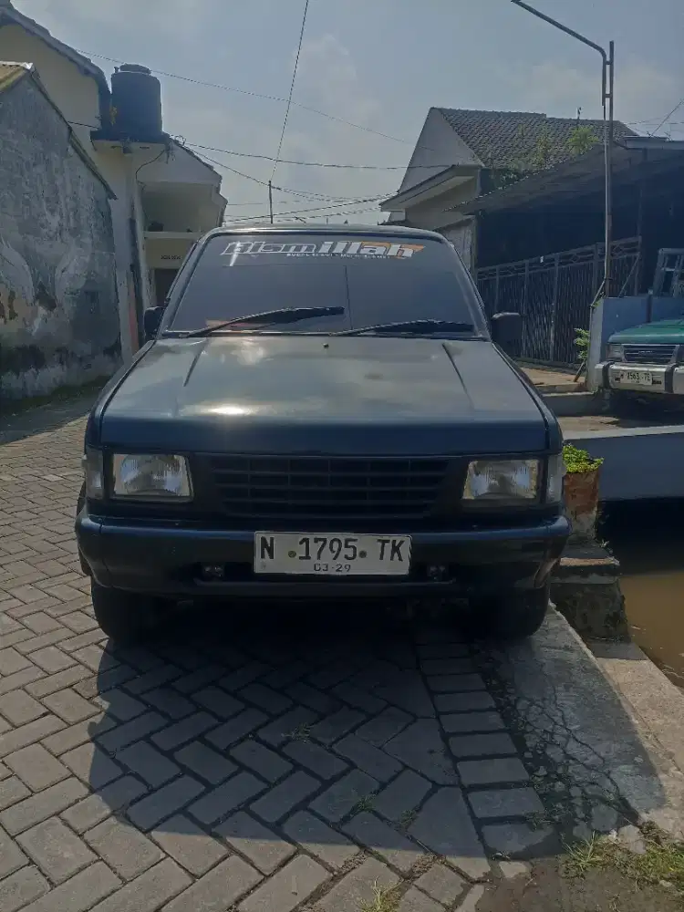 Chevrolet Luv KBD 40 4x4 Tahun 1980