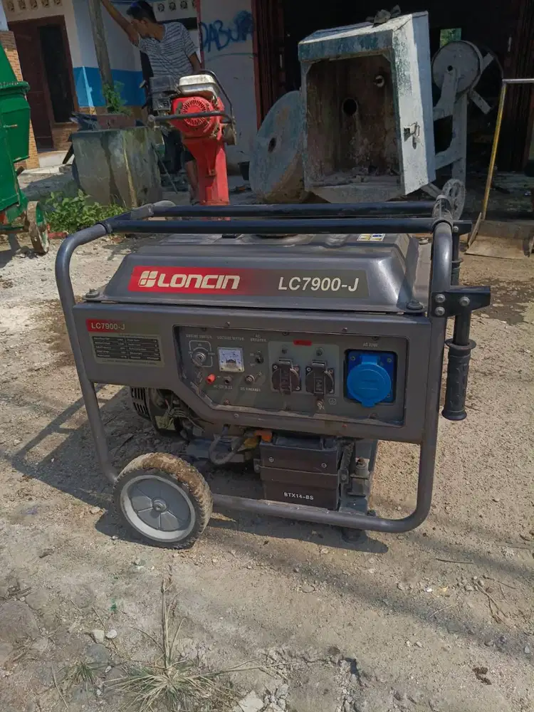 Jual Mesin Genset Merk Loncin 5500WATT Kondisi Gress