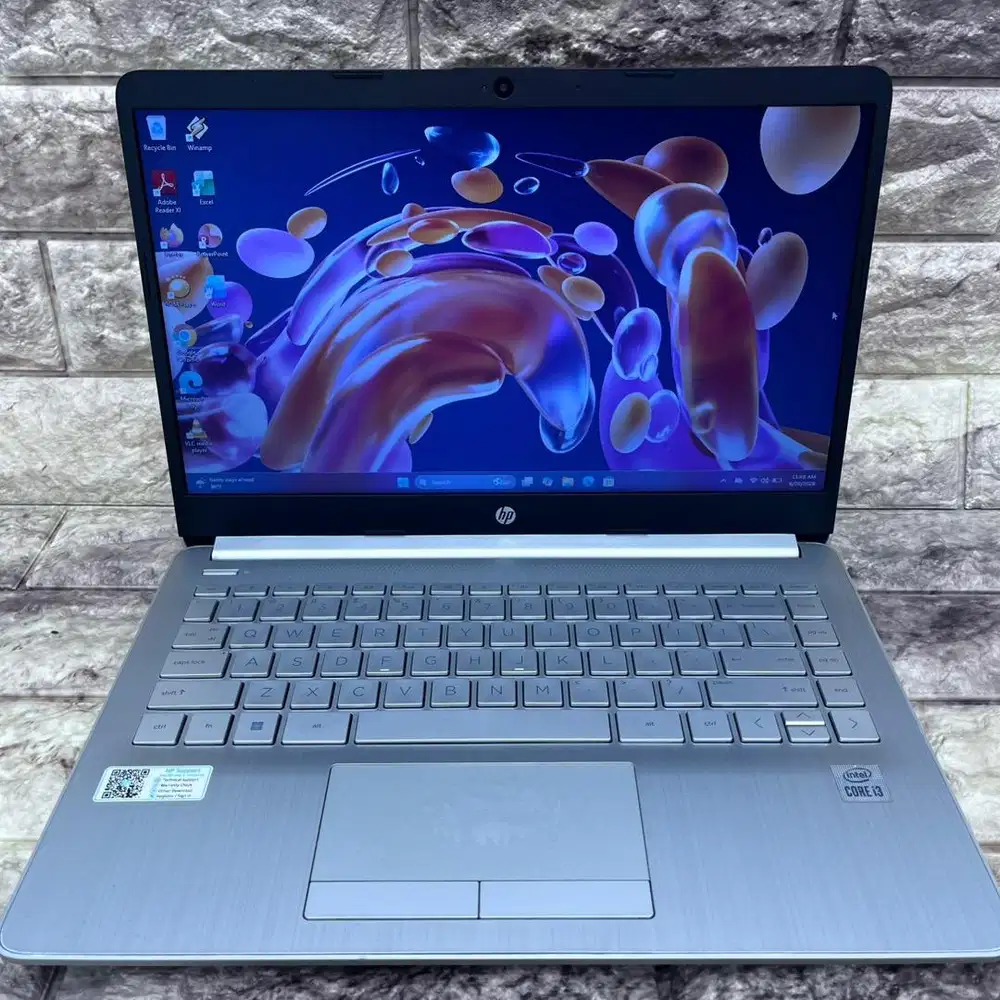 LAPTOP HP 14s-cf2xxx Intel core i3-10110U ram 4gb ssd 256 gb