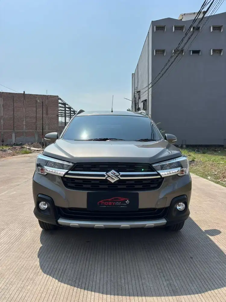 Suzuki  XL7 Beta CVT 2023 Automatic ( Abu Abu Metalik )
