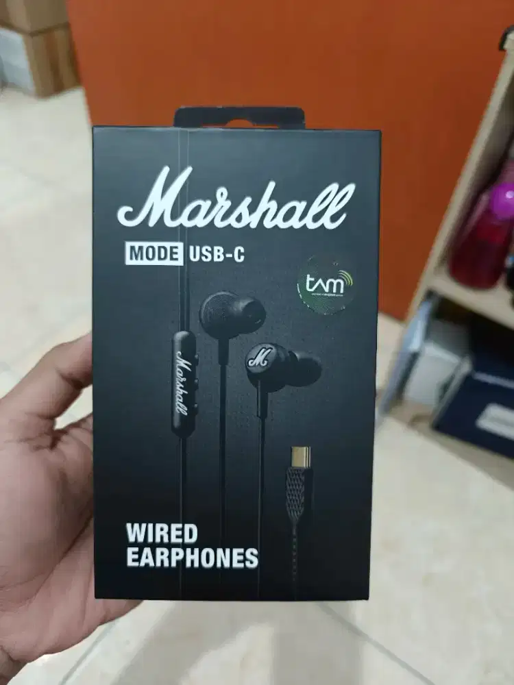Marshall wired earphones