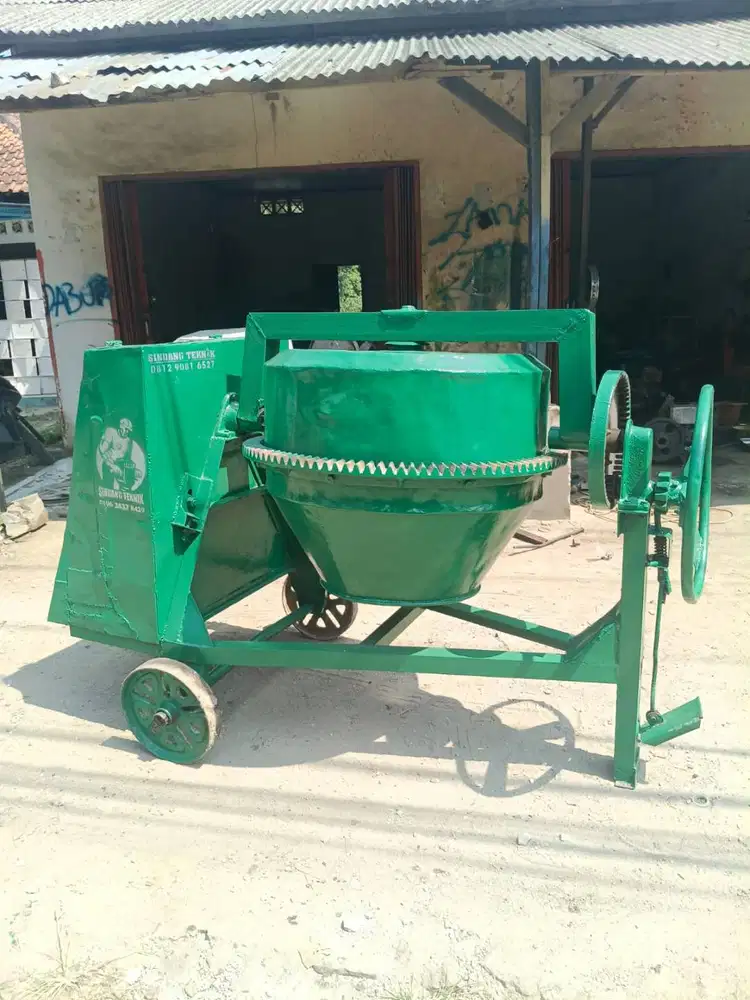 Jual Mesin Mixer Cor Beton Merk Tiga Berlian Mulus Siap Kerja