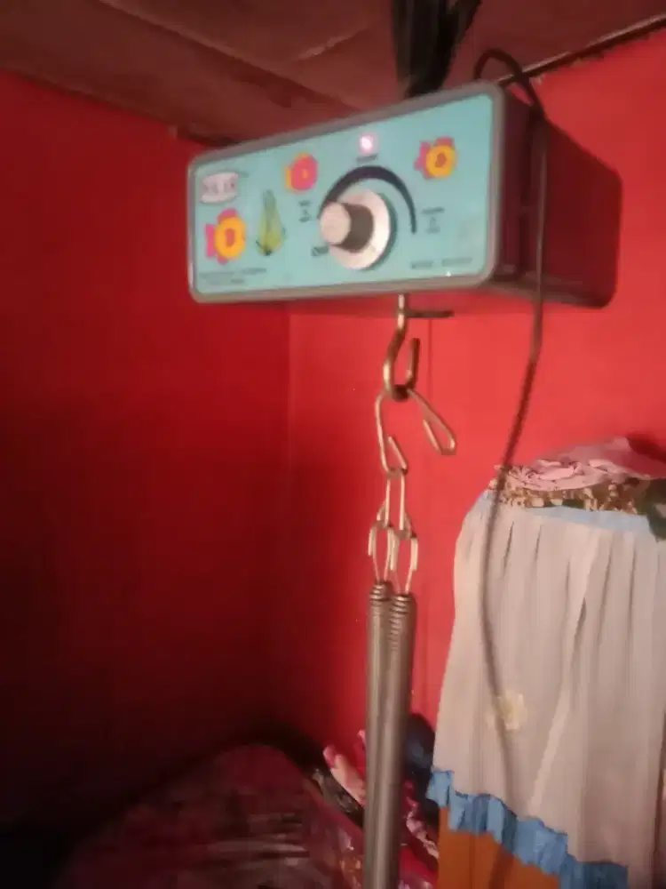 Ayunan elektrik anak bayi merek polar