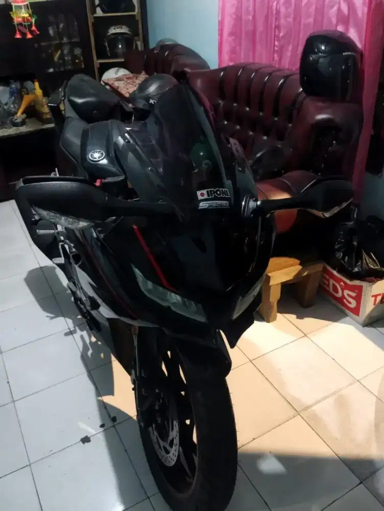 Dijual motor r15 V3 2019