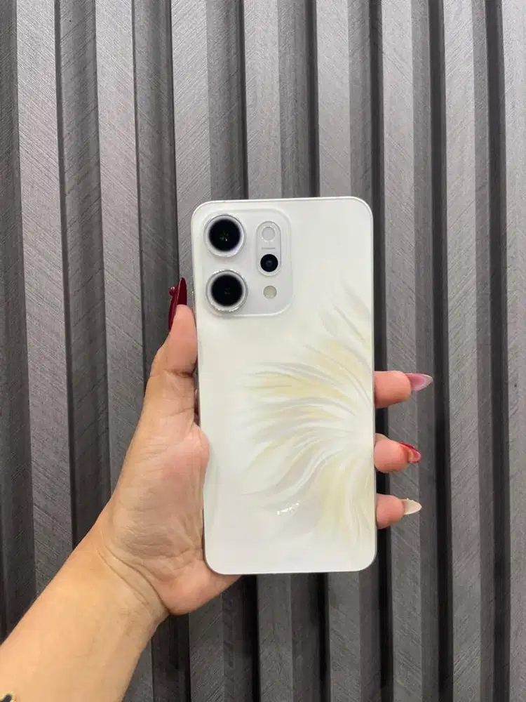 Oppo reno 14 pro 12/512Gb