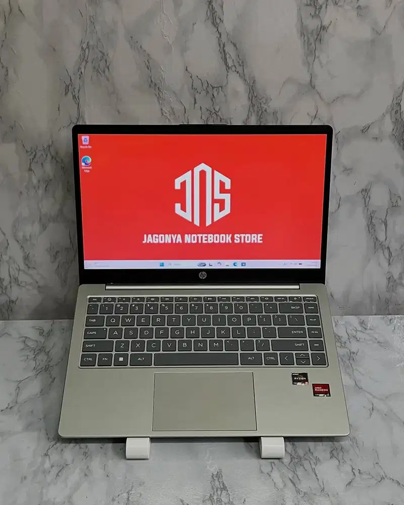HP 14 EM0333AU Ryzen 3 7320U RAM 8GB SSD 512GB NVMe