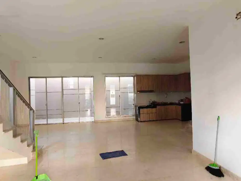 jual rumah 10x15 golf island harga bagus
