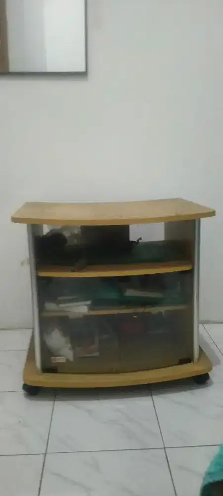 Rak piring,meja tv,kompor,sangkar burung