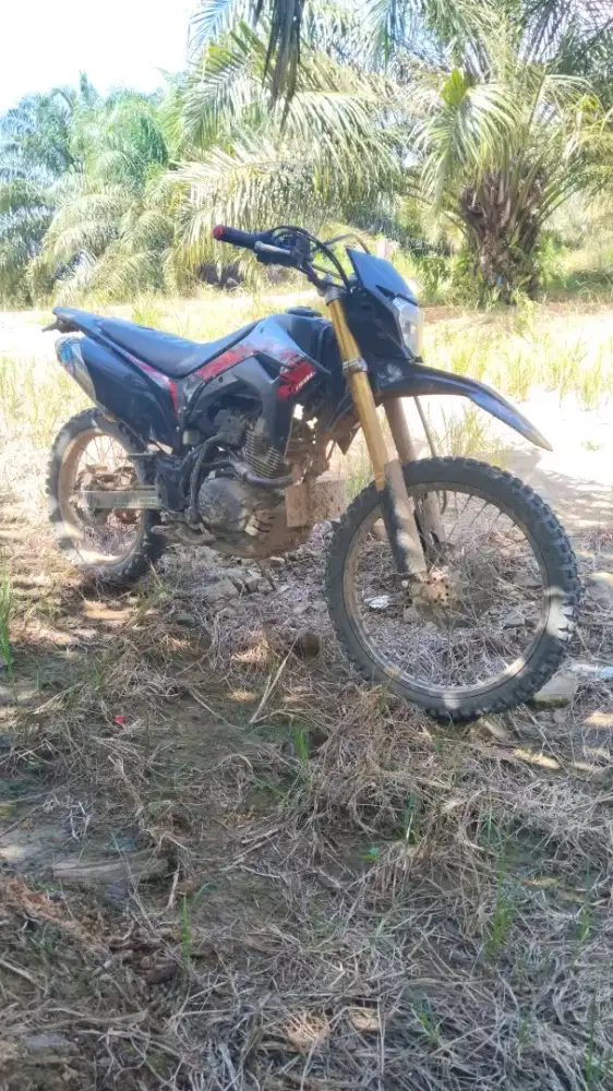 Jual Cepat CRF 150L 19 jt. Harga bisa nego