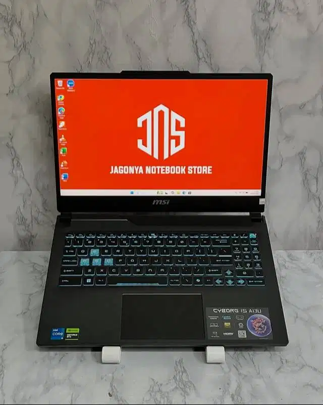 MSI Cyborg 15 A13UDX i5 13420H RAM 16GB SSD 512GBG NVMe RTX3050 6GB