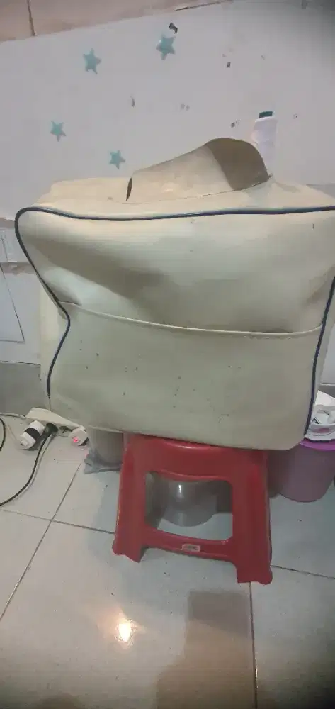 Mesin jahit portable sakura type 9300