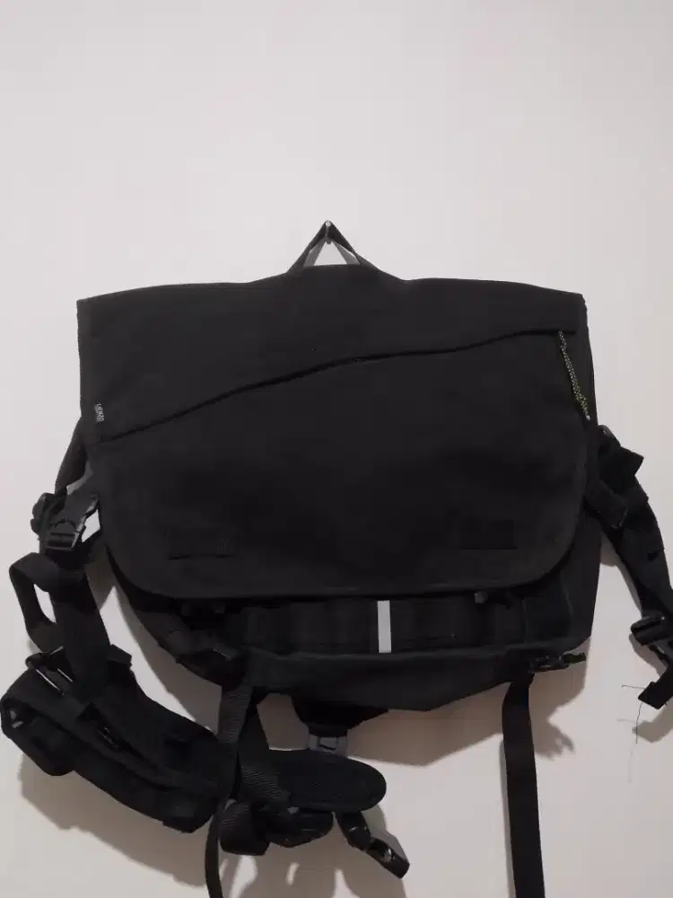 Tas messenger bag Hitam/Tas slempang/waterproof