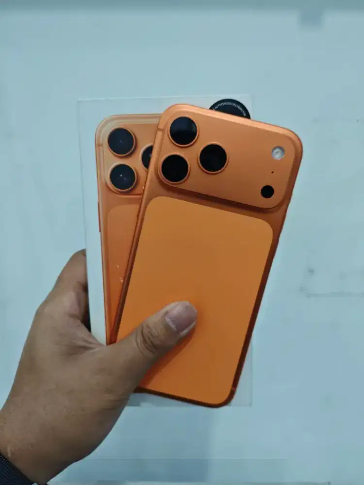 Iphone 17 promax 256 Cosmic ibox/resmi like new