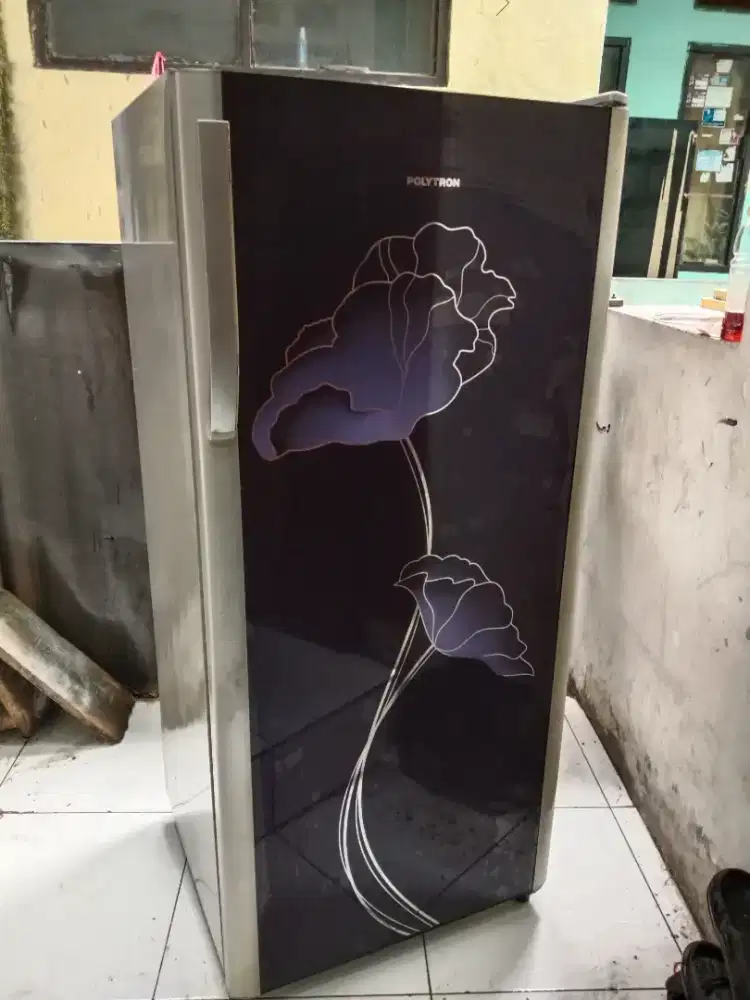KULKAS POLYTRON BELLEZA 1 PINTU