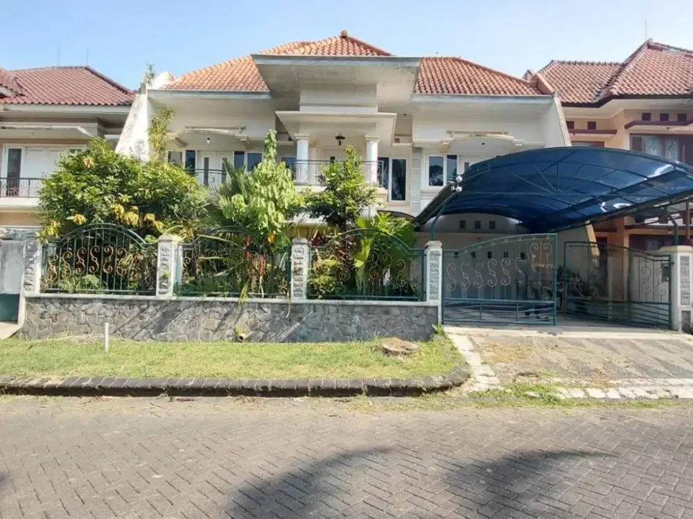Rumah 2 Lantai Di Boulevard Permata Jingga Kota Malang
