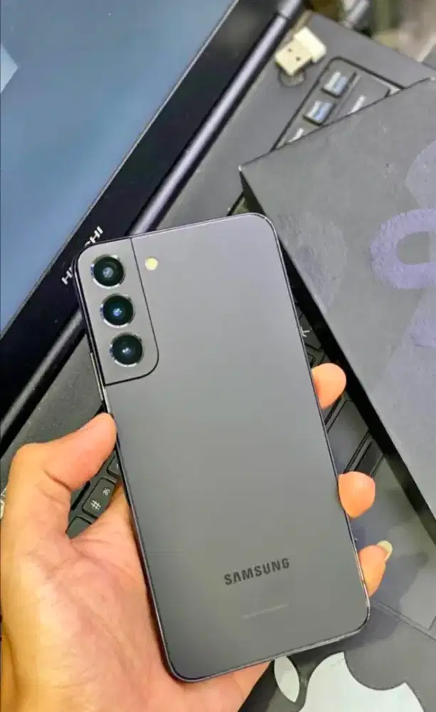 Samsung S22+ Sein like new professional kerja