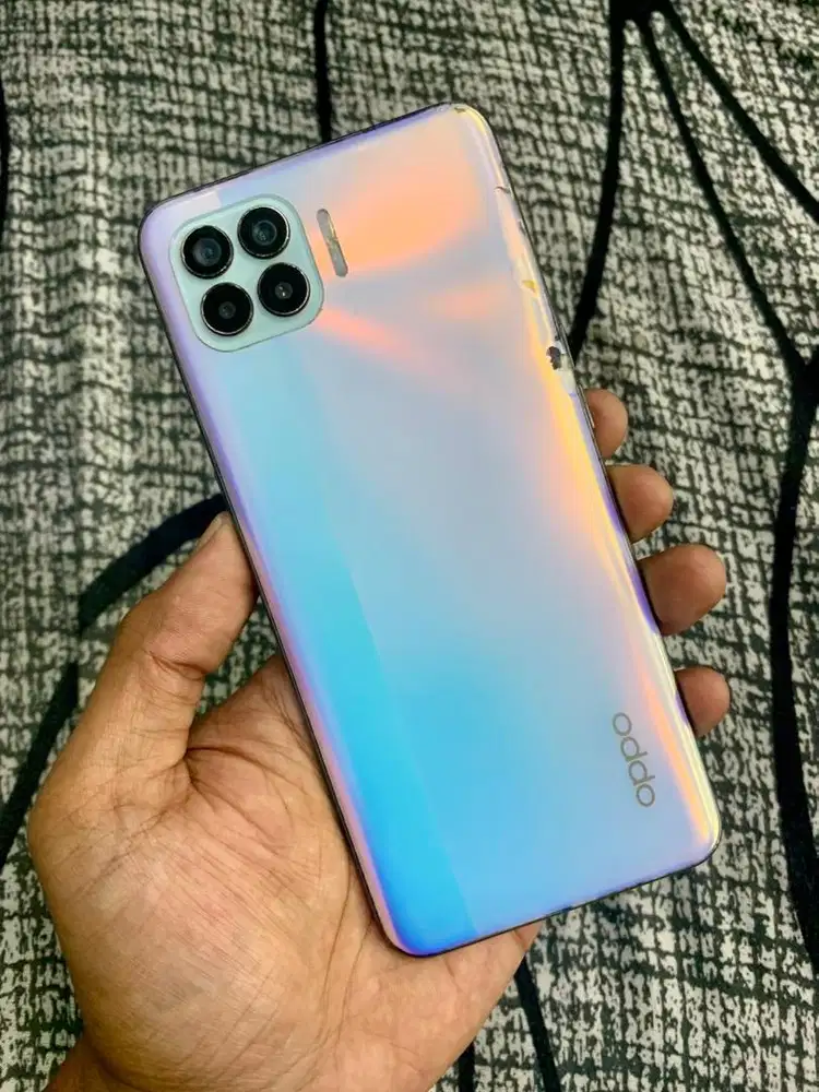 Oppo RENO 4F 8/128 Meriah