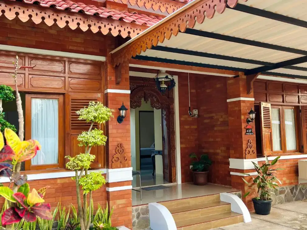 Rumah Joglo Klasik SHM Dekat Jogja, Harga Masih Bisa Nego!