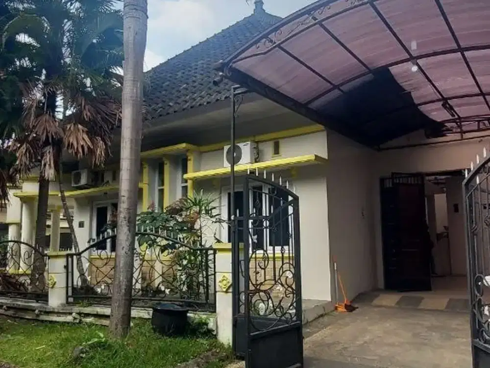 Rumah Full Furnished Siap Huni Di Lokasi Mewah Permata Jingga Malang