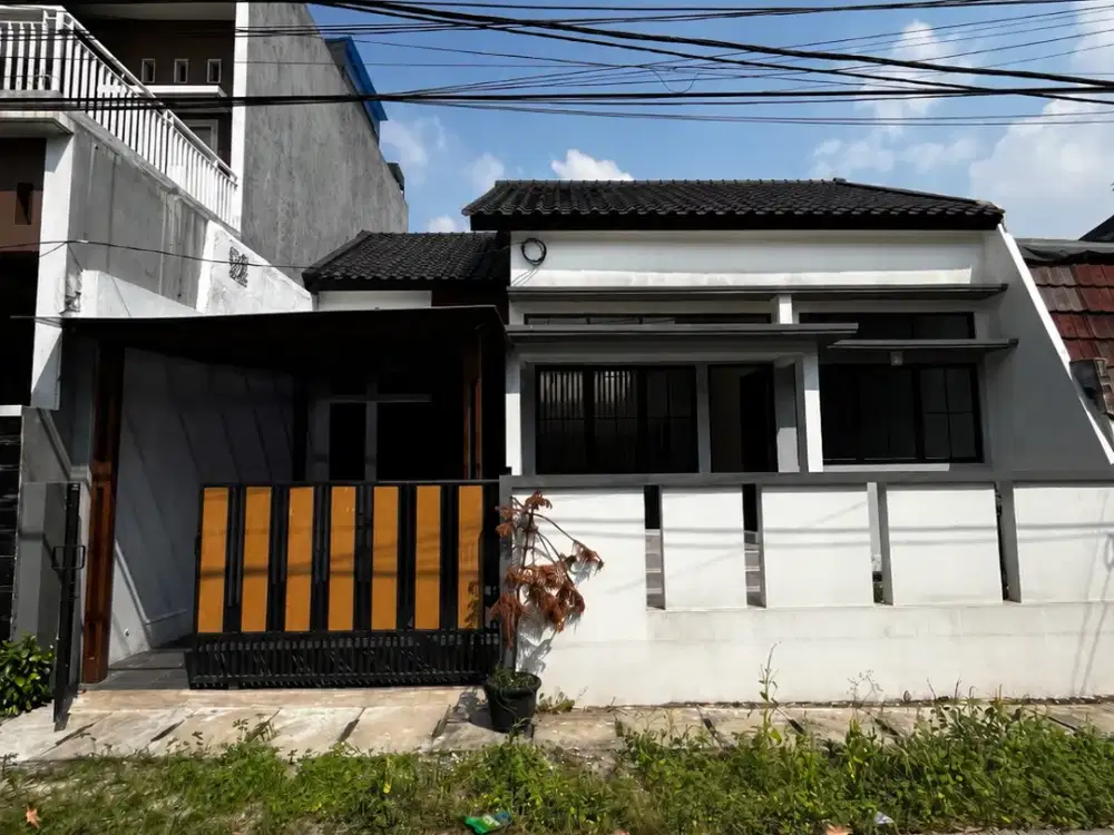 Dijual rumah di Kompleks Bea Cukai Sukapura, Jakarta Utara