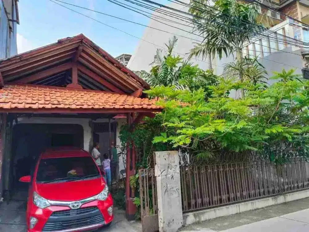 Rumah lama hitung tanah di Kemayoran, jakarta pusat