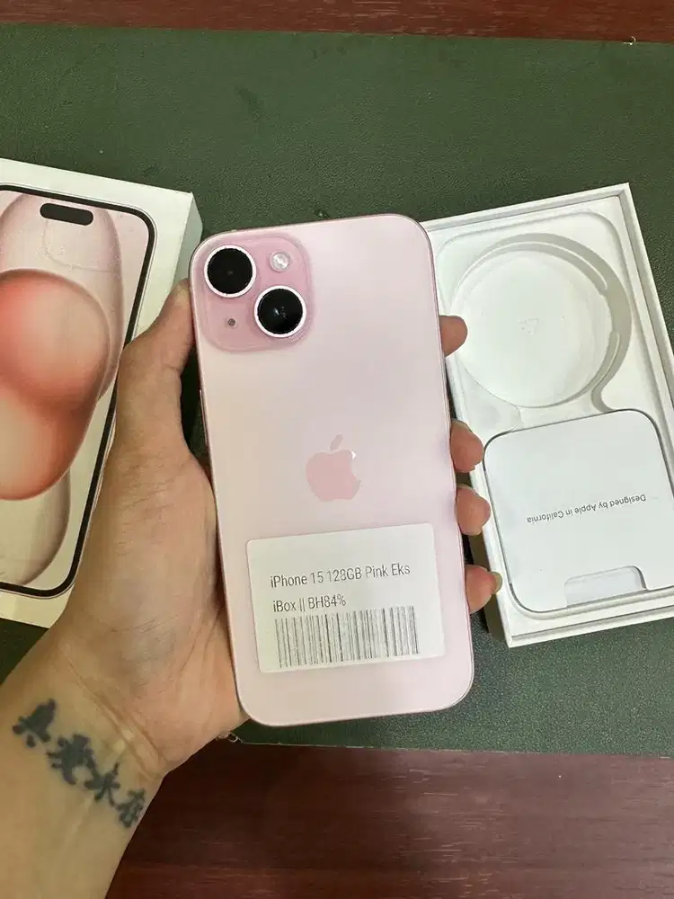 iPhone 15 128GB Pink BH 84% Garansi Eks iBox