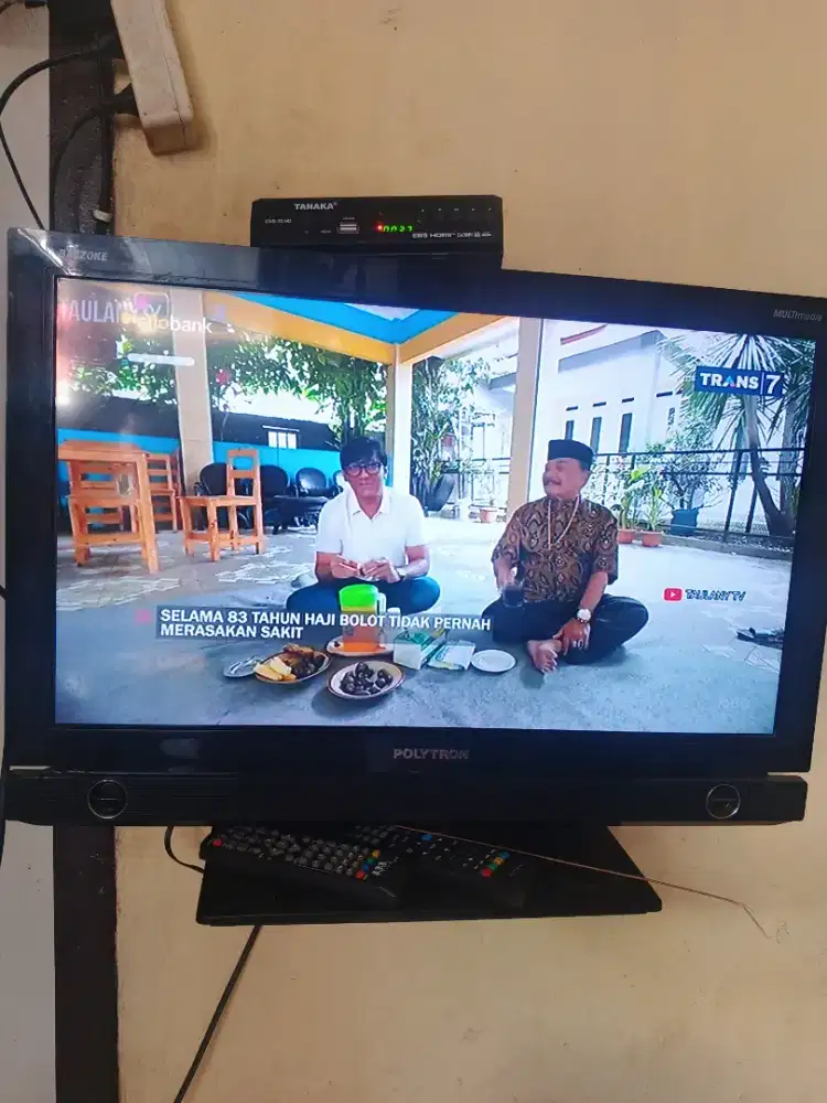 Dijual tv LED Polytron 27inc