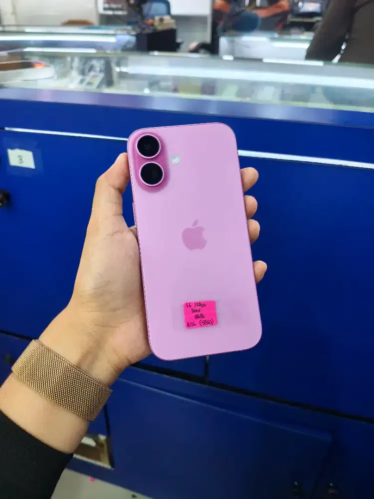 Seken iphone 16 128gb Garansi On Agustus 2026