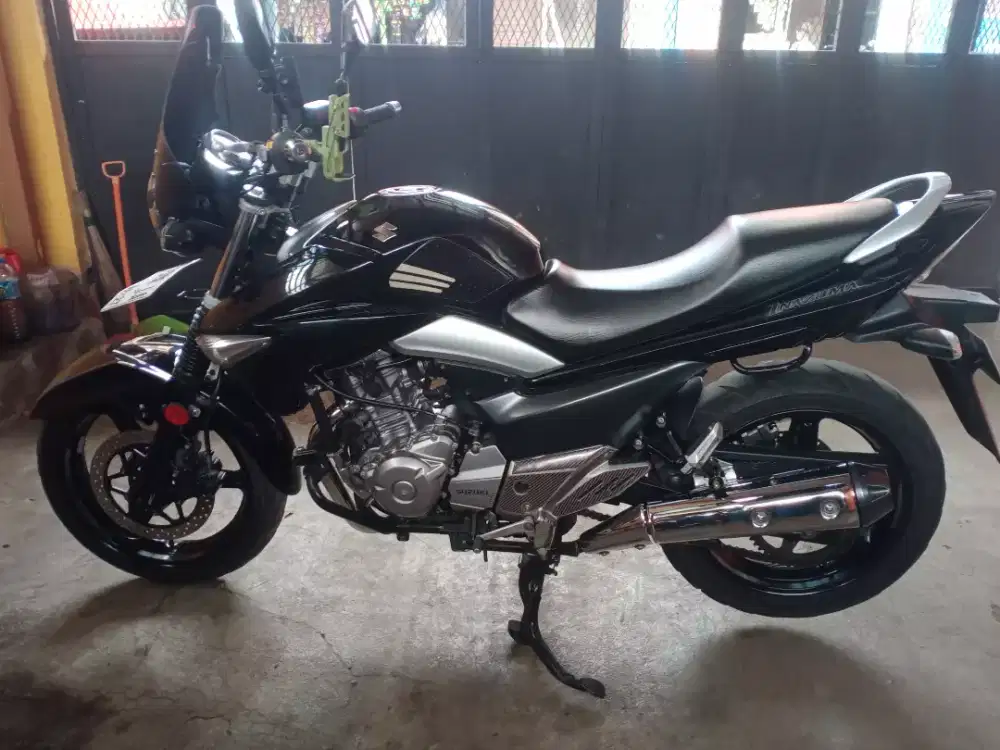 Suzuki Inazuma 250 cc