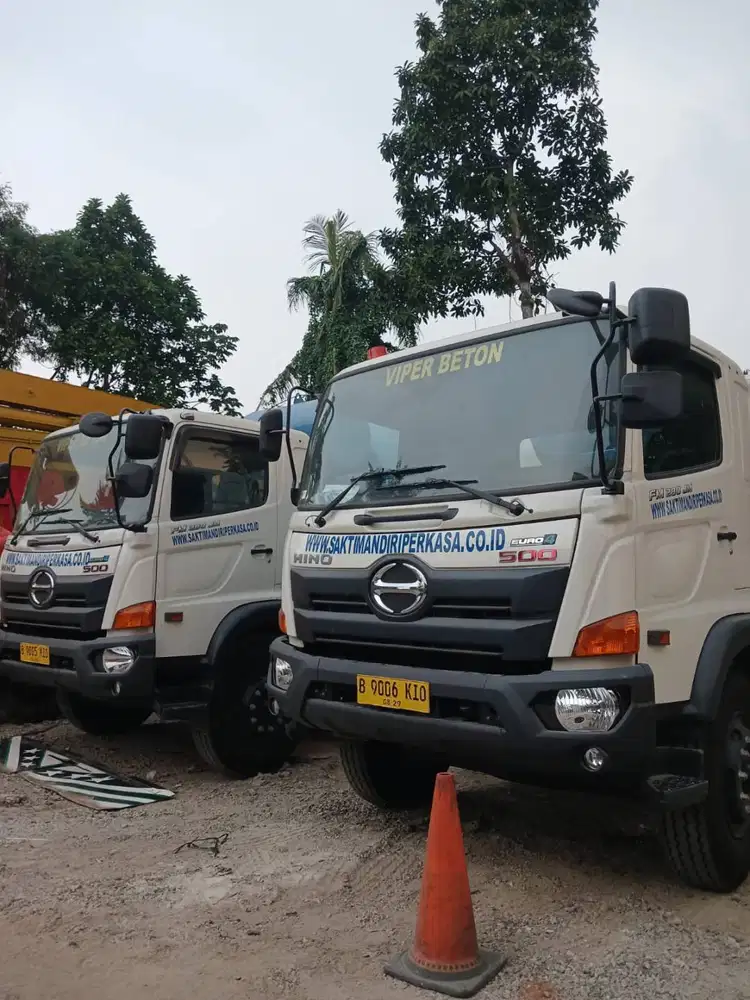 Di Sewakan Truck Mixer Kapasitas 7m3