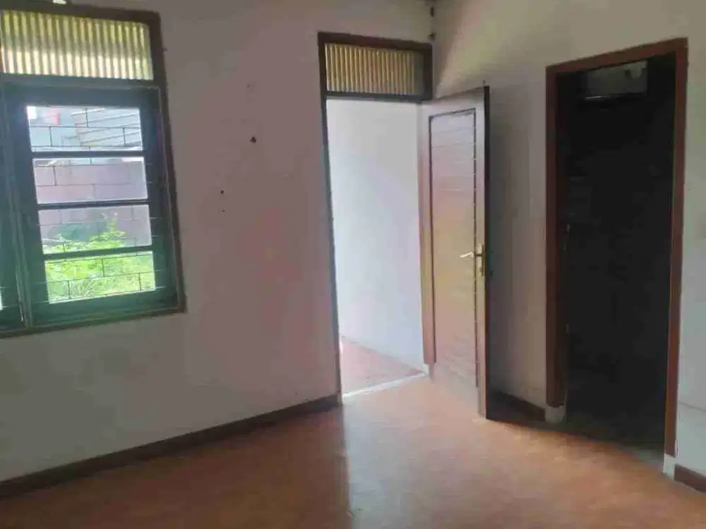 Disewakan Rumah di Rawasari,dalam Komplek .Jakarta Timur.