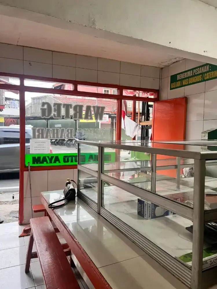 Disewakan Ruko 35 Juta Rupiah Pertahun Bekas Warteg Bahari