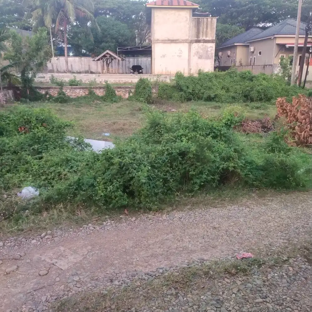 Tanah cantik 300 meter Area Batoh
